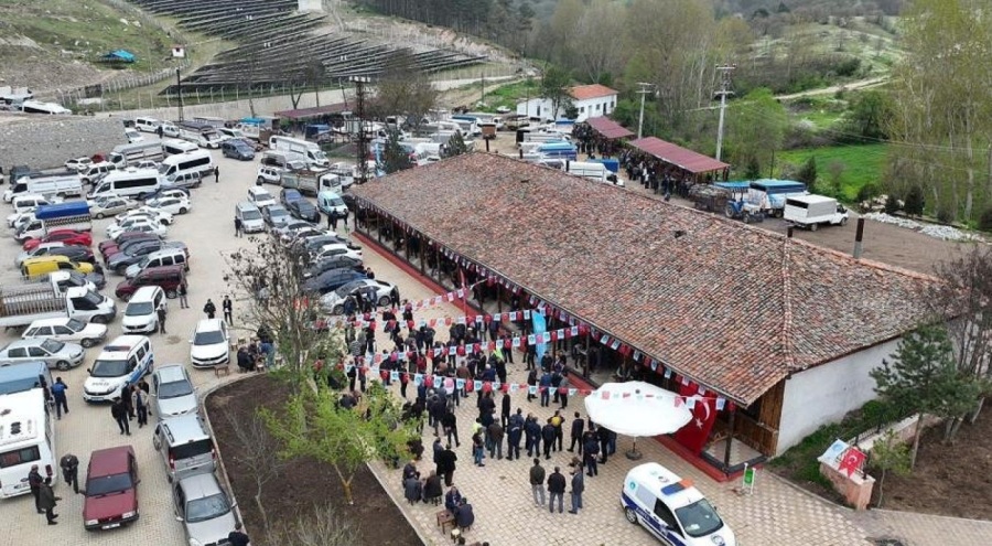 Bursa'da 400 yıldır pişiyor! Yemeğe gelenler nüfusu 7 kat artırıyor