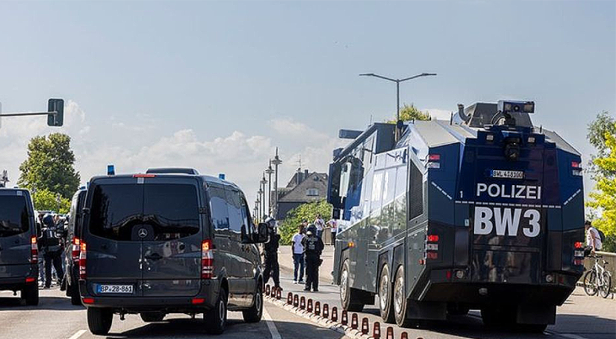 Almanya'da festival karıştı