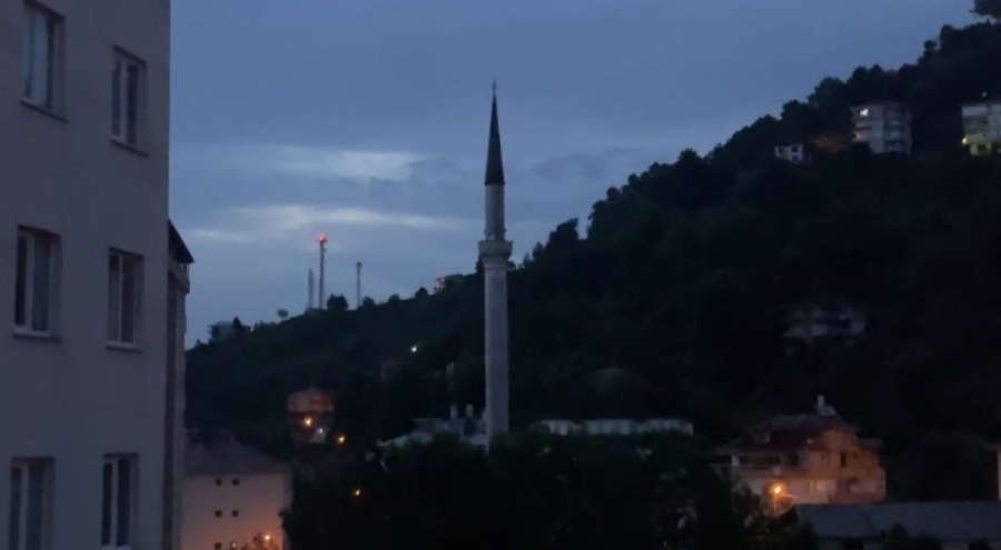 Rize'de camilerden 'sel ve heyelana karşı' anons yapıldı