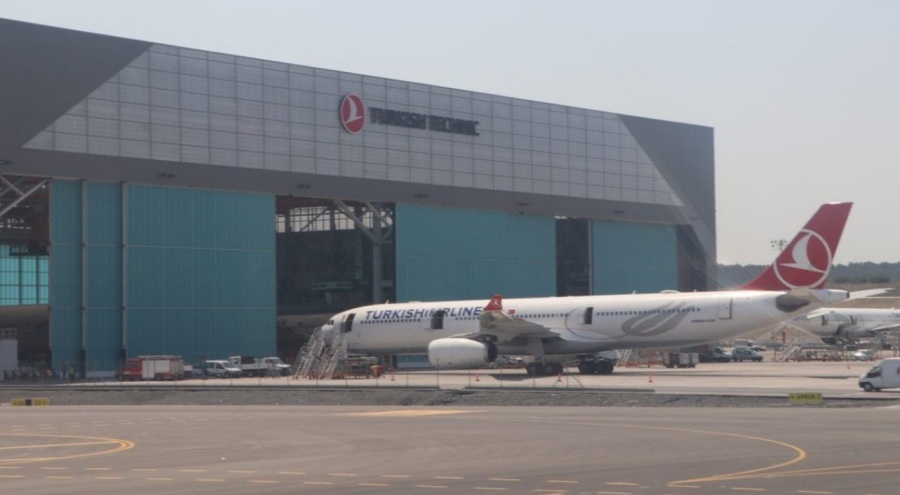 THY uçağında kadın yolcu ortalığı karıştırdı