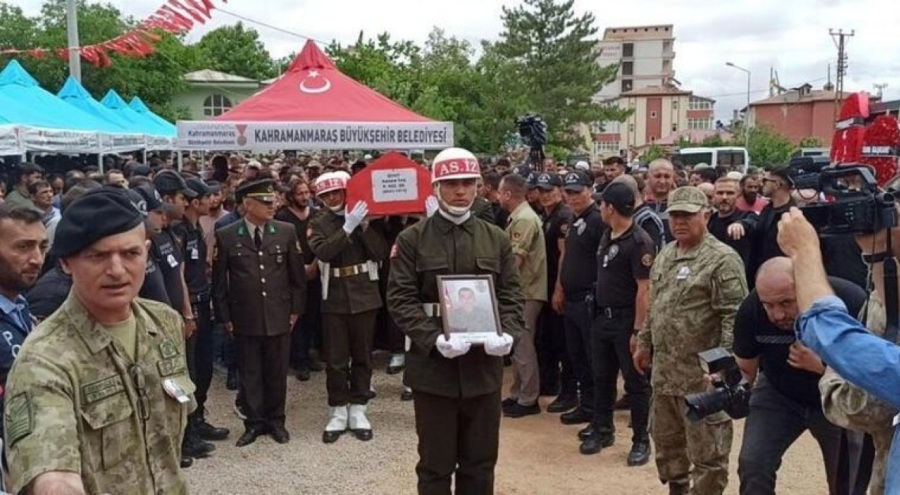 Şehit Piyade Sözleşmeli Er Hasan Taş son yolculuğuna uğurlandı