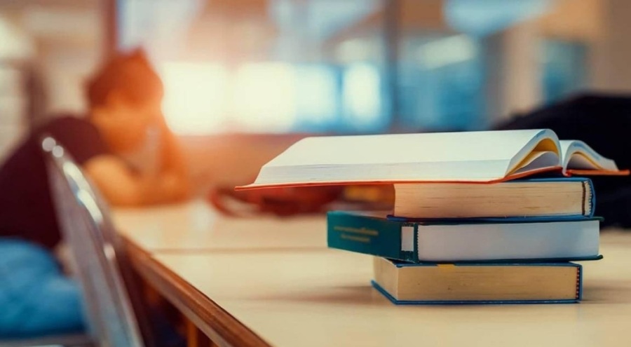 CHP'li Ayhan Barut: Yurt dışına eğitime giden öğrenciler borçlu döndü