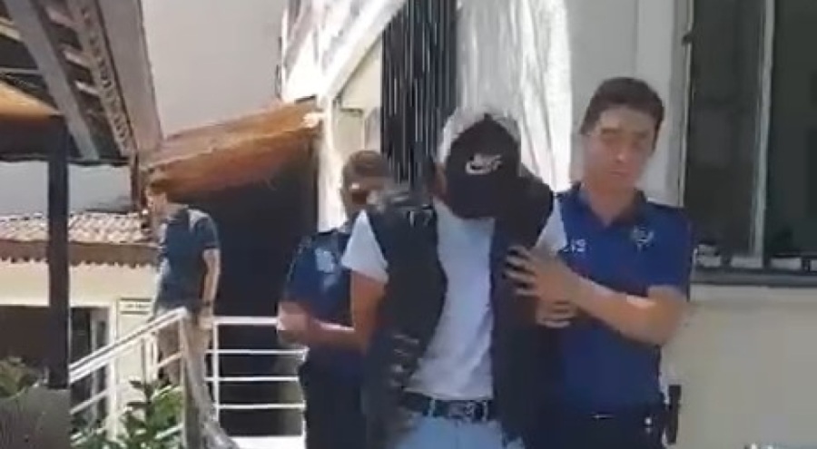 Bursa'da eve girmeye çalışan hırsıza suçüstü