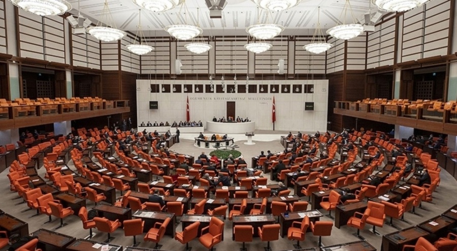 Memur ve emekli maaşı Meclis gündeminde