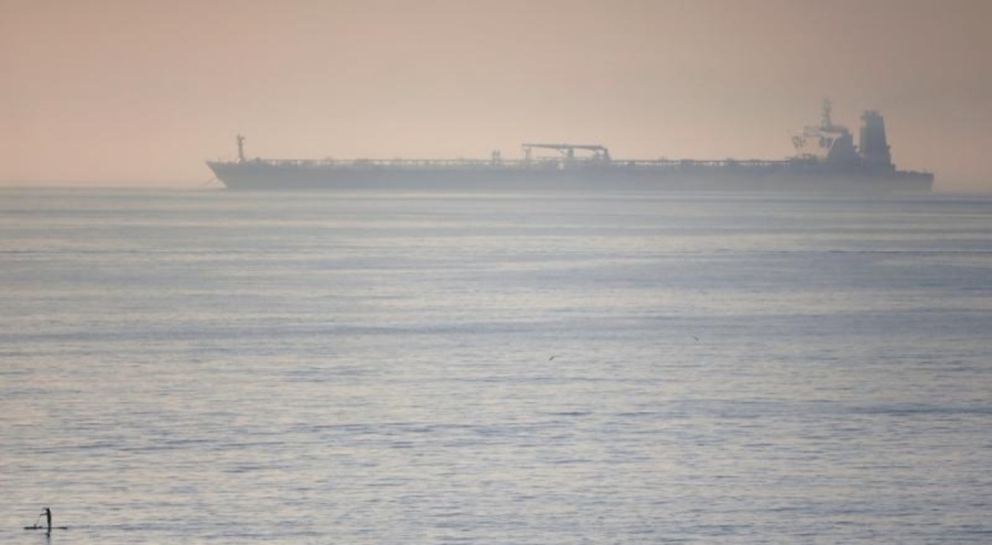 Endonezya İran petrol tankerine el koydu