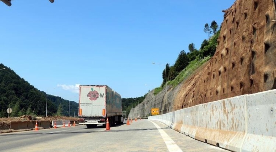Bolu Dağı Tüneli'nde trafik normale döndü