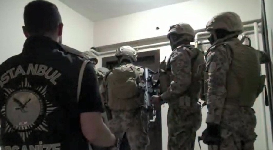 İstanbul'da organize suç örgütüne operasyon: 51 kişiye gözaltı