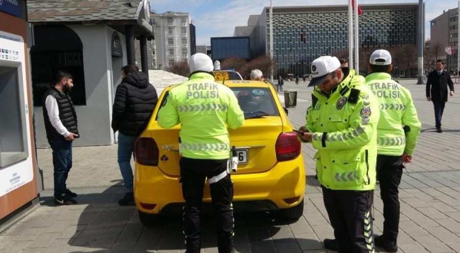 İstanbul'da taksicilere binlerce lira ceza!