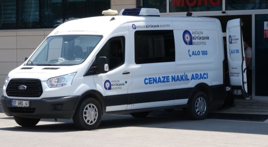 Antalya'ya tatile gelen Furkan Tekin gürültü kavgasında öldürüldü