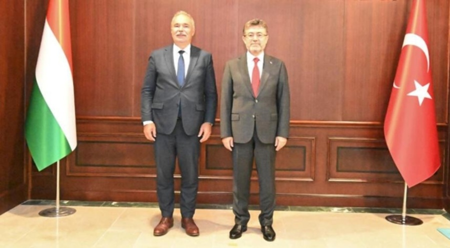 Bakan Yumaklı, Macar mevkidaşı Nagy ile bir araya geldi