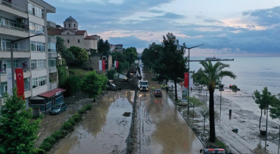 Ordu'da sel sonrası 'deniz' yasağı
