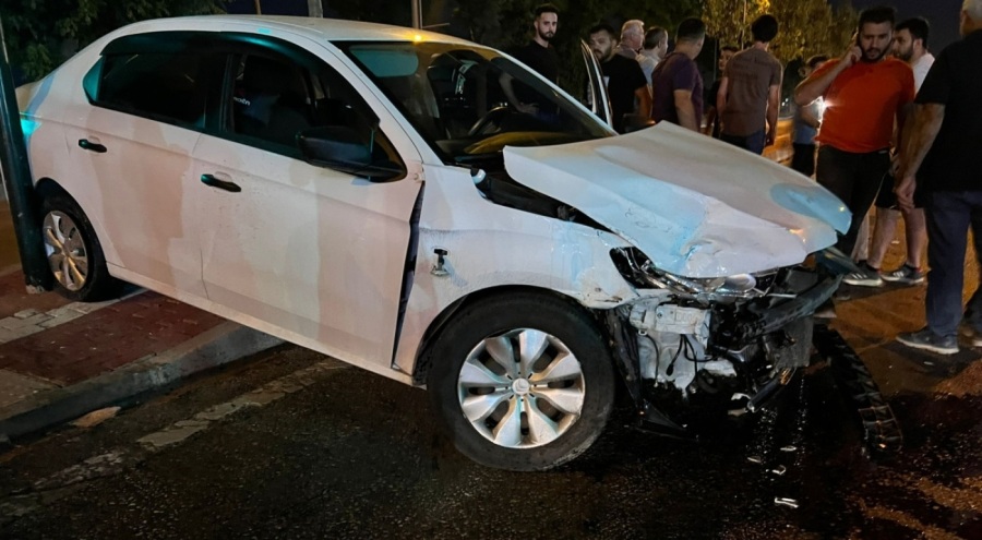Bursa'da hatalı 'U' dönüşü kazası: Yaralılar var