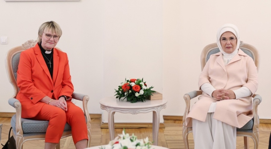 Emine Erdoğan, İsveç Başbakanı Kristersson'un eşi ile görüştü