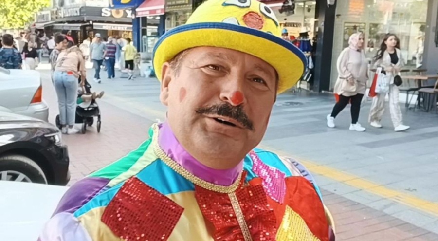 Emekli Eczacı Teknisyeni balon satarak 5 yılda Türkiye turu yaptı!