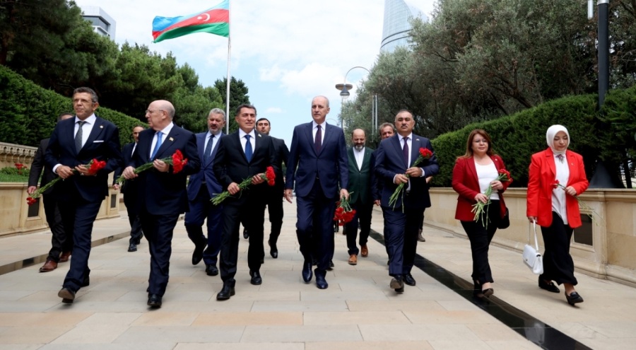 TBMM Başkanı Kurtulmuş'un Bakü temasları