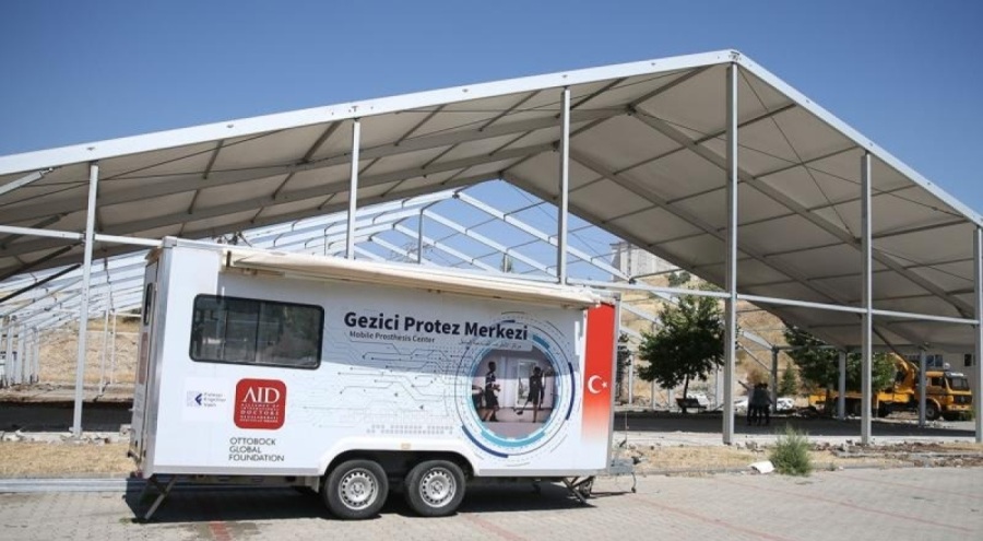 Ampute afetzedelere protez desteği