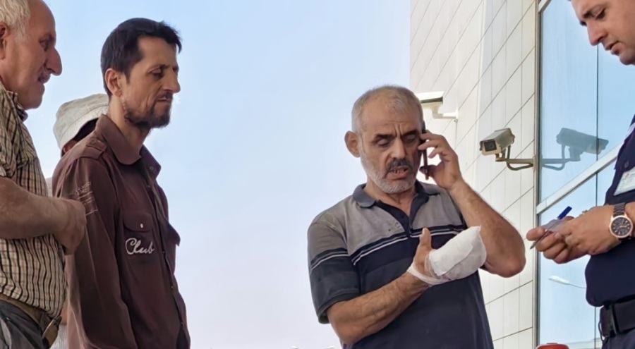 Bursa'da ağaç keserken parmağı koptu