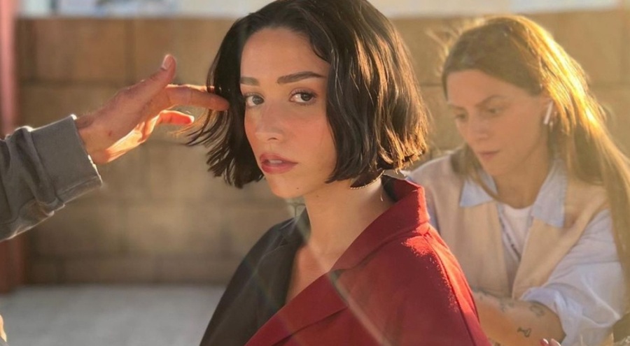 Zeynep Bastık'tan aşk bombası! Yeni sevgilisini paylaştı