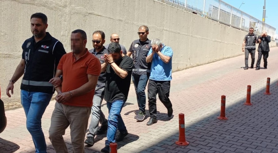 Esnaf intihara kalkıştı, zorla senet imzalatan 4 kişi adliyede