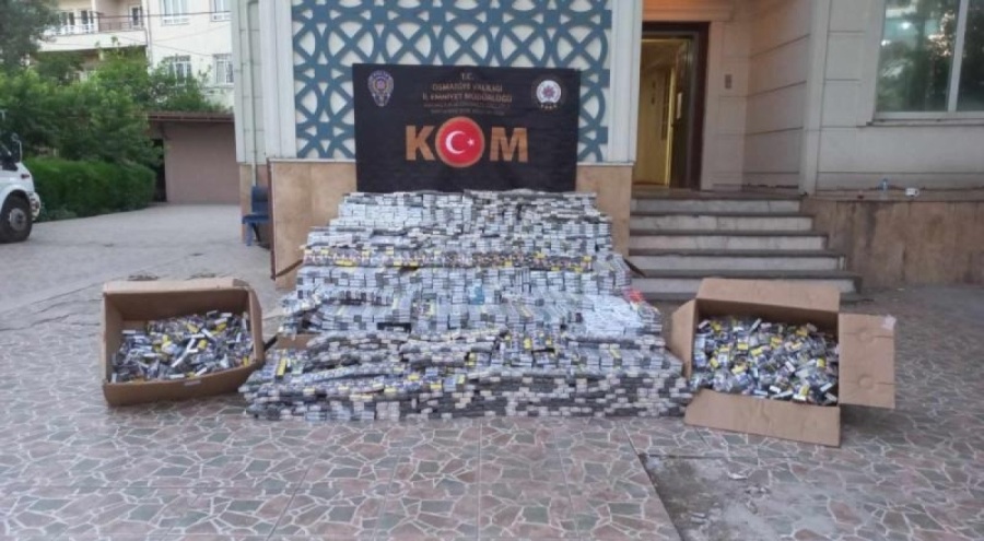 Osmaniye'de binlerce paket sigara ele geçirildi