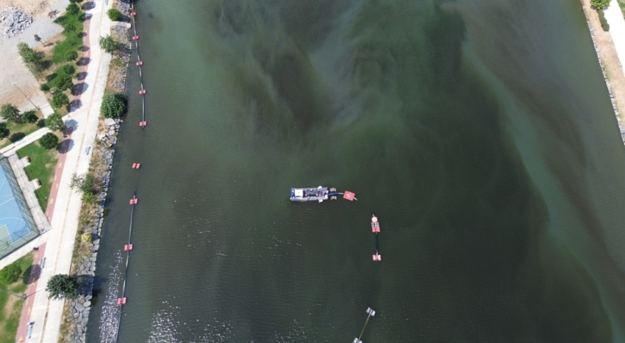 İstanbul'un Altın Boynuz'u kararıyor