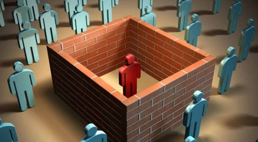 Yalnızlık beynin küçülmesine neden oluyor