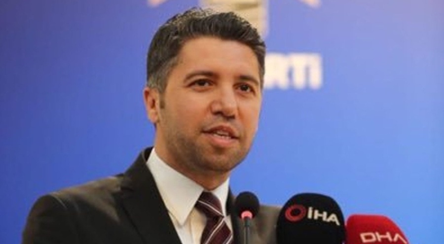 AK Parti Adana İl Başkanı istifa etti