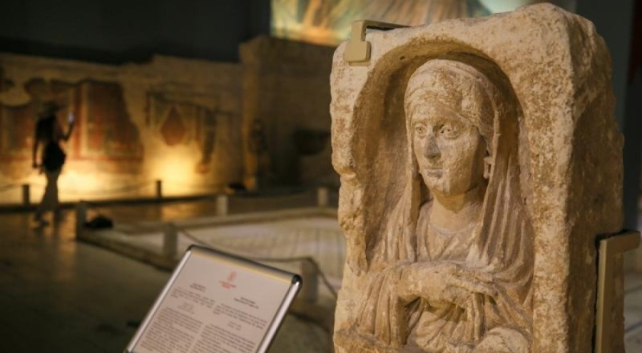 Zeugma kökenli mezar Türkiye'ye gönderildi