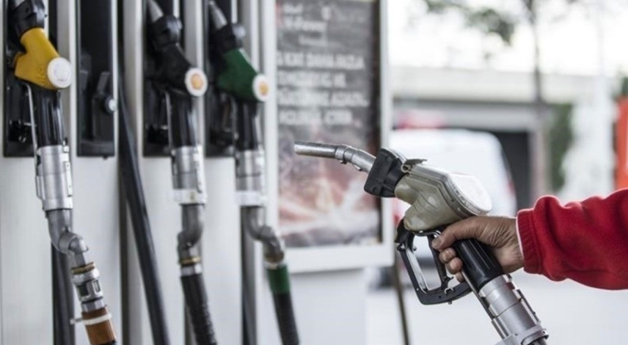 Benzine zam geliyor!