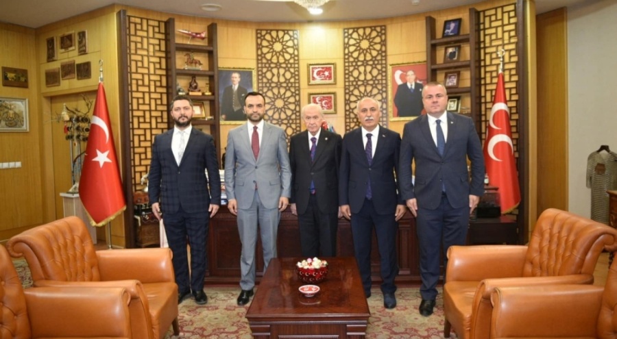 Bursa Yenişehir Belediye Başkanı'ndan Bahçeli'ye ziyaret