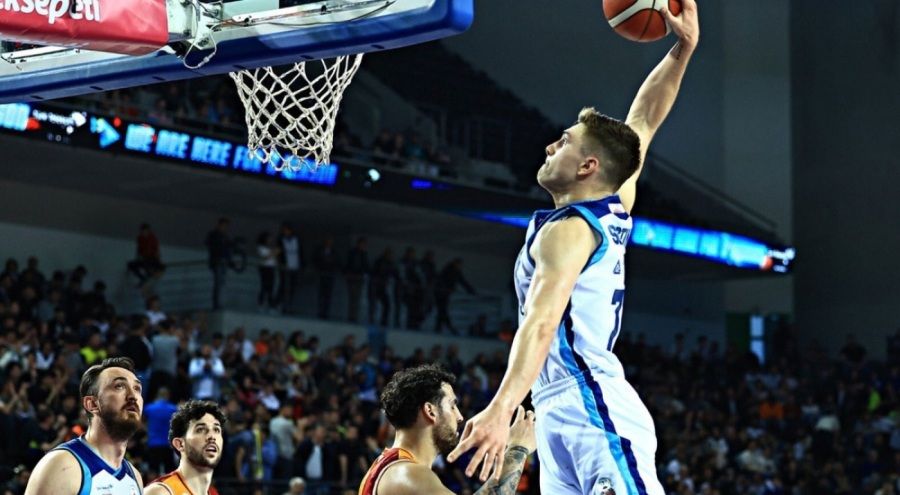 Fenerbahçe Beko, Nate Sestina'yı renklerine bağladı