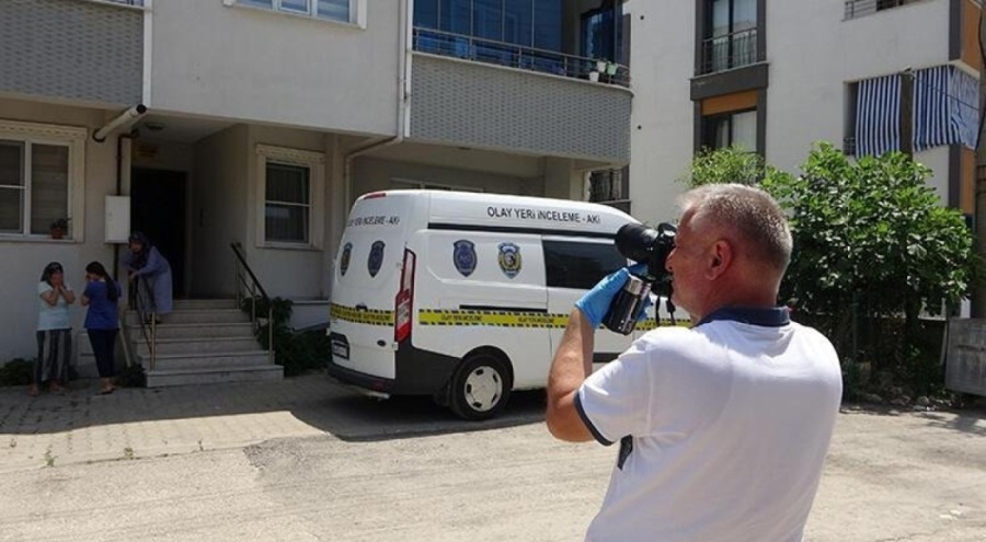 7 aylık Kadir bebek ana kucağından düşerek hayatını kaybetti