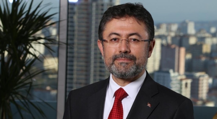 Bakan Yumaklı, Muğla'daki yangın bölgesine gidiyor