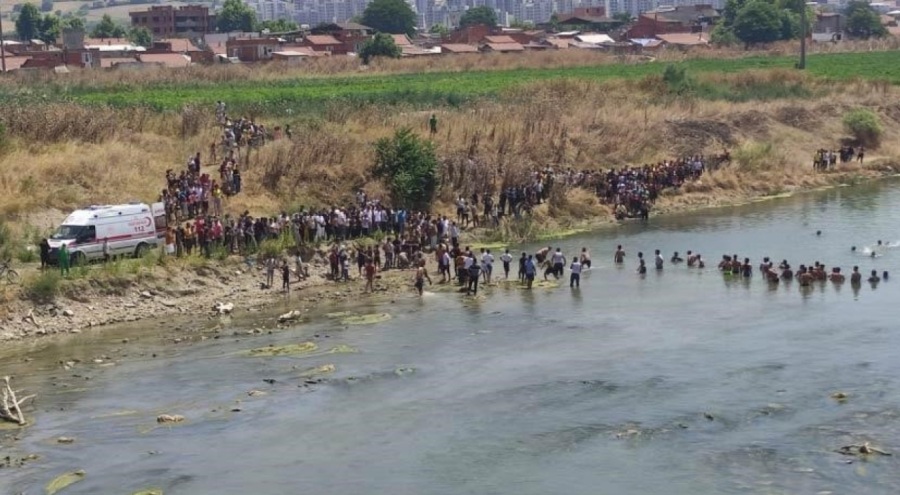 Bursa'da 14 yaşındaki çocuk, girdiği çayda boğuldu!