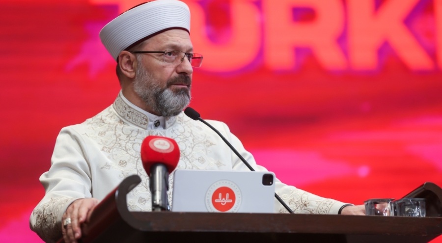 Diyanet İşleri Başkanı Erbaş: "Birlik ve beraberliğimizi zedeleyen anlayışlar asla İslami olamaz"