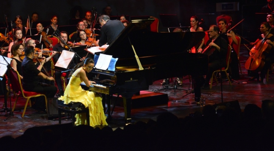 "Uluslararası Bursa Festivali" Karsu ile başladı