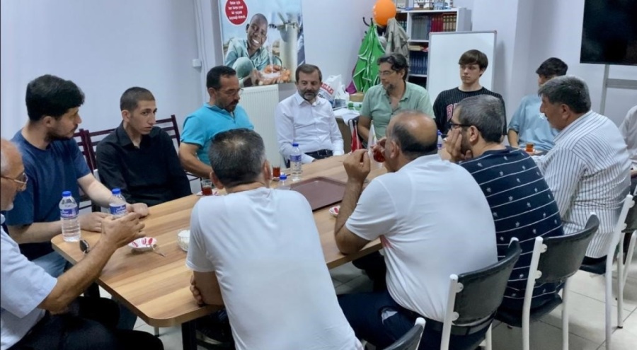 Bursa Gürsu Belediye Başkanı'ndan derneklere ziyaret
