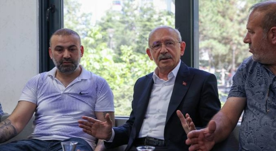 Kılıçdaroğlu, taksicilerle buluştu