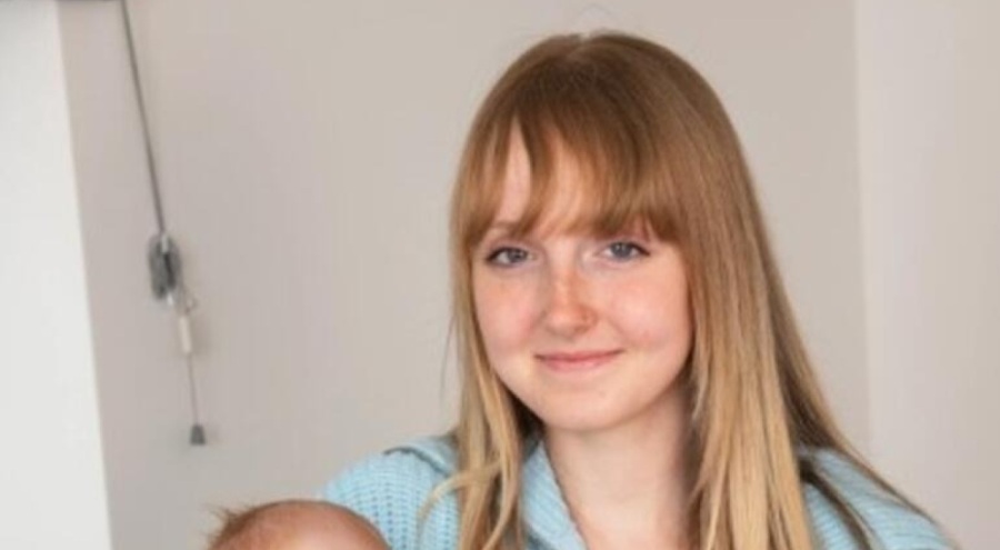 İngiltere'de hamile olduğunu tuvalette fark etti!