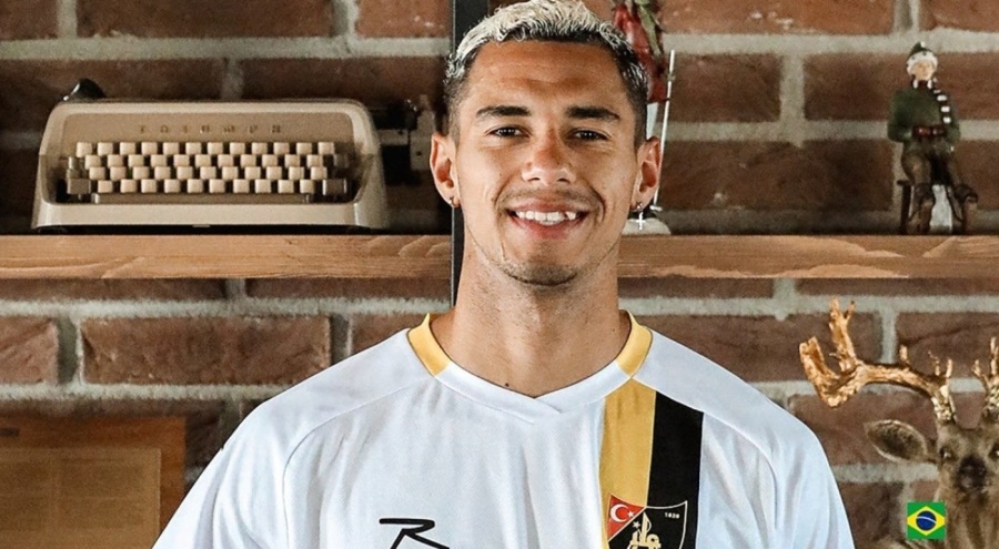 İstanbulspor, Brezilyalı Jackson Kenio'yu kadrosuna kattı
