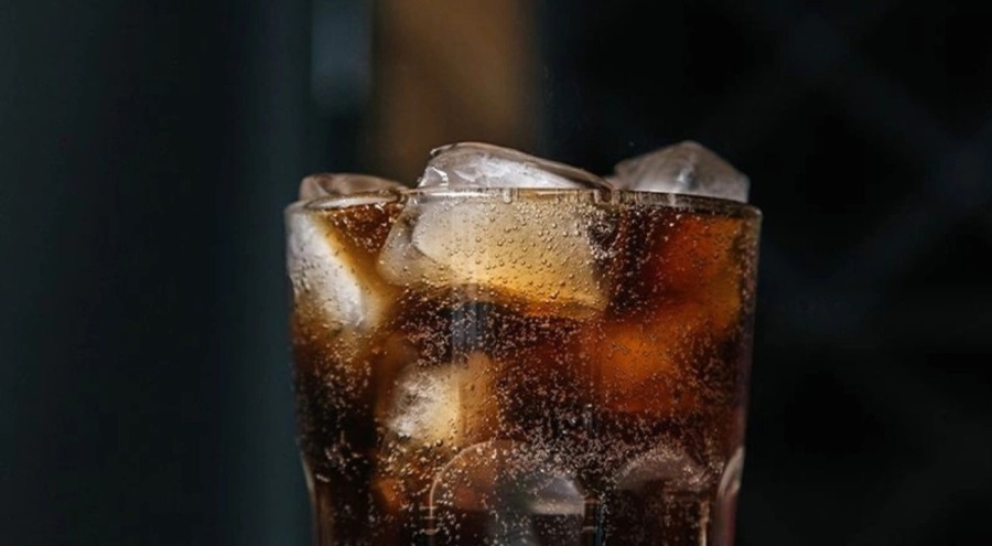 Kolaya ve gazlı içeceklere zam geldi!