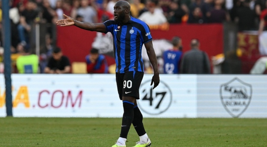 Romelu Lukaku'nun Galatasaray'dan haber beklediği açıklandı