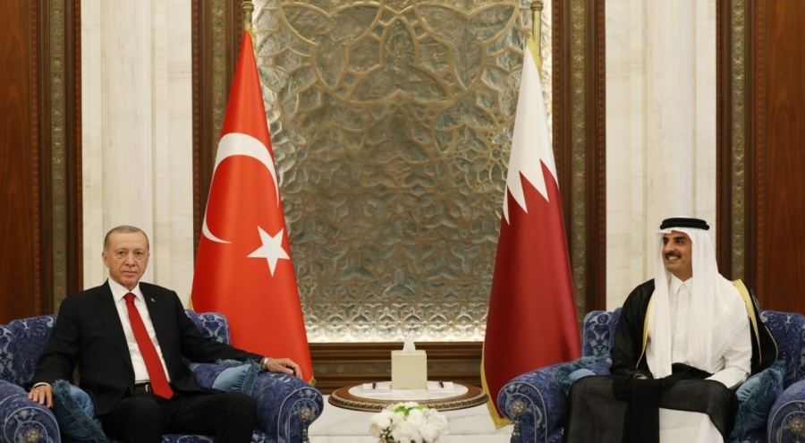 Cumhurbaşkanı Erdoğan, Katar Emiri Al Thani ile görüştü