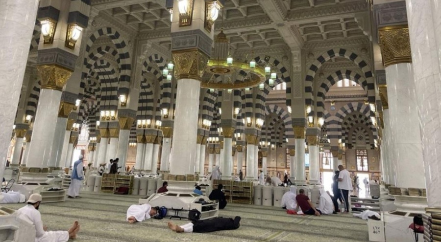 Suudi Arabistan'da sıcaklık 47 derece oldu!