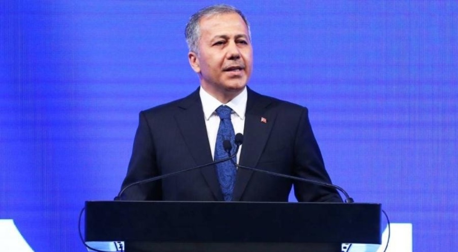 Bakan Yerlikaya'dan Türk polisi mesajı