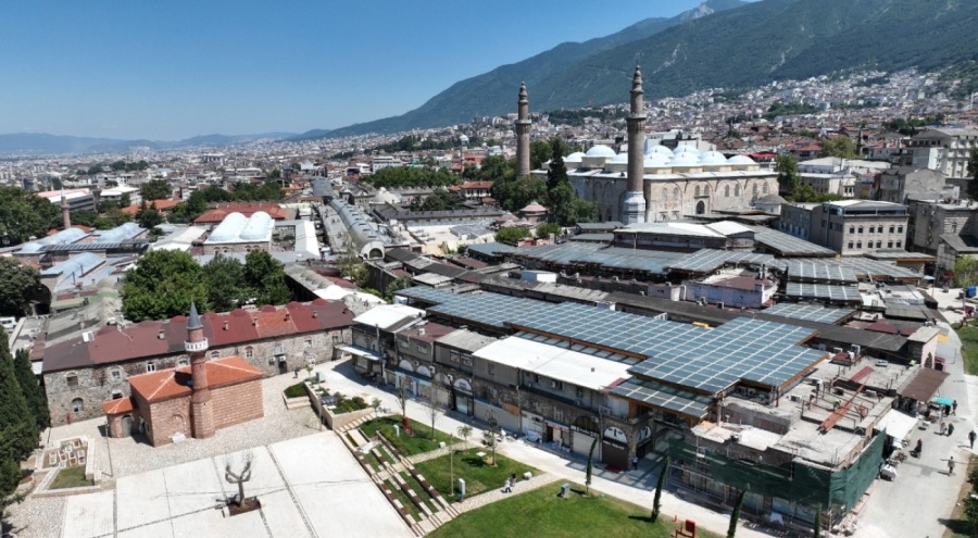 Bursa tarihi Bakırcılar Çarşısı'nda restorasyon çalışmaları başladı