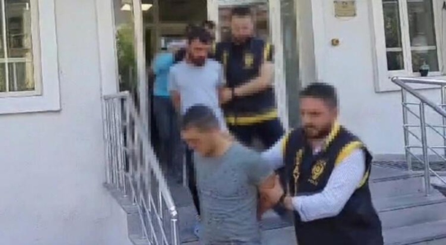 İstanbul'da 22 yaşındaki gencin cesedi metruk binada bulundu