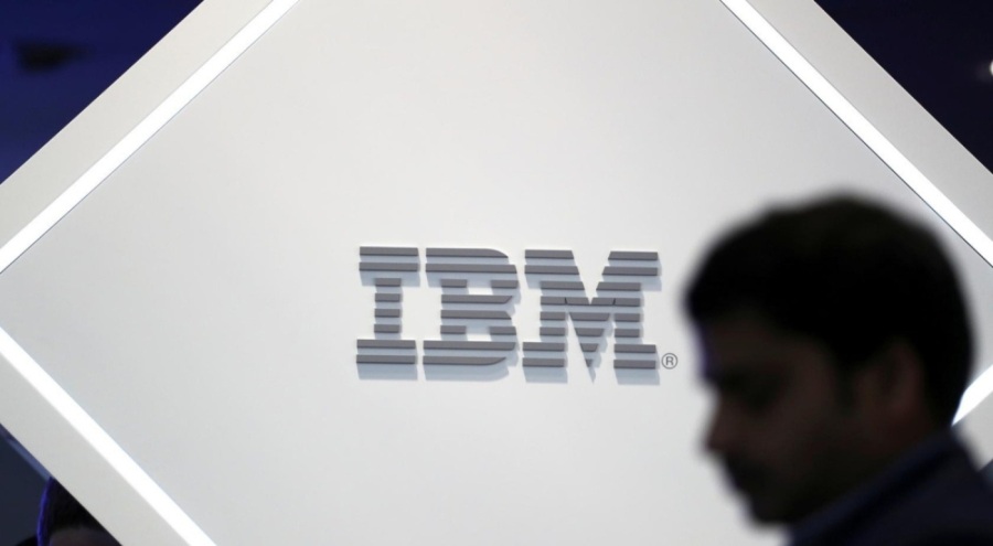 IBM'in geliri ikinci çeyrekte düştü
