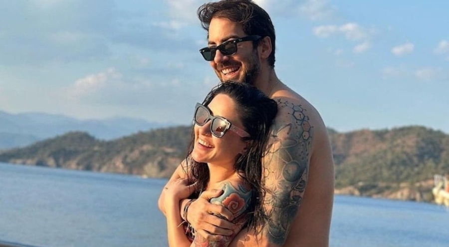 Melek Mosso ile Serkan Sağdıç'tan aşk dolu pozlar