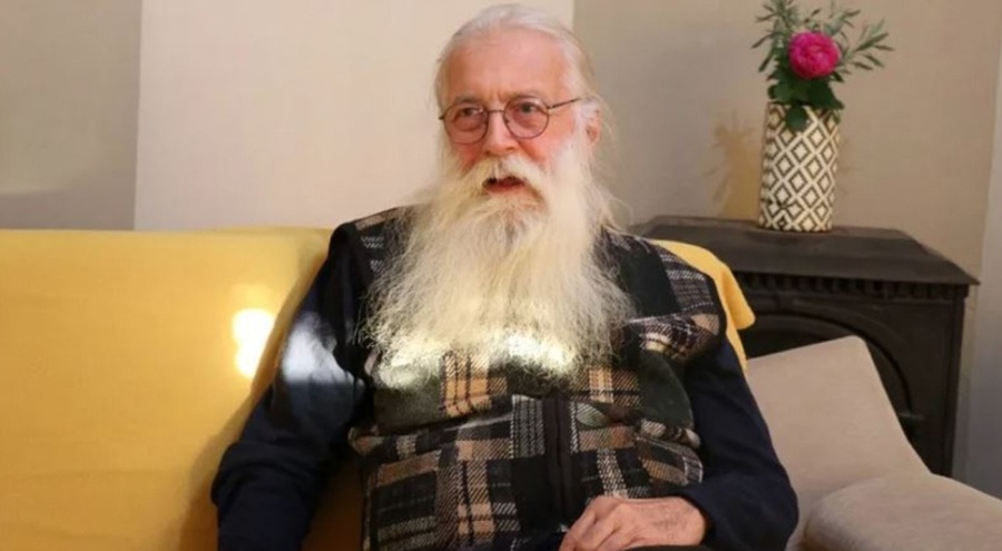 Ressam Şenol Yorozlu 73 yaşında yaşamını yitirdi